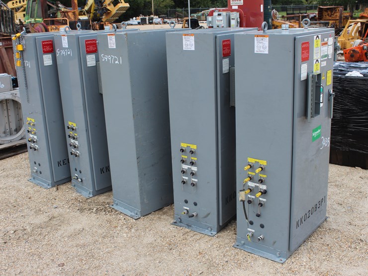 #3489-•-lot-of-5-outdoor-electrical-boxes-image-2