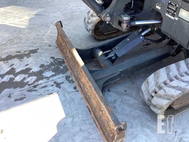 2020-bobcat-e35-image-9