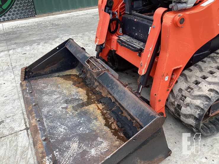2022-kubota-svl97-2-image-8