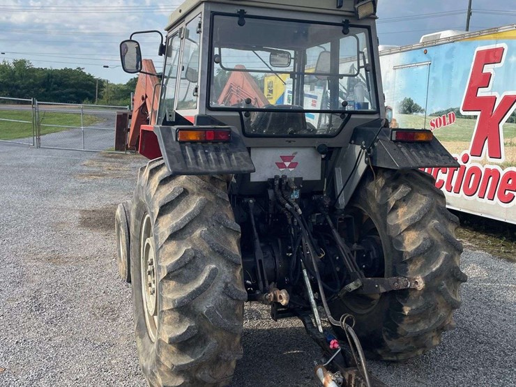 massey-ferguson-390t-image-12