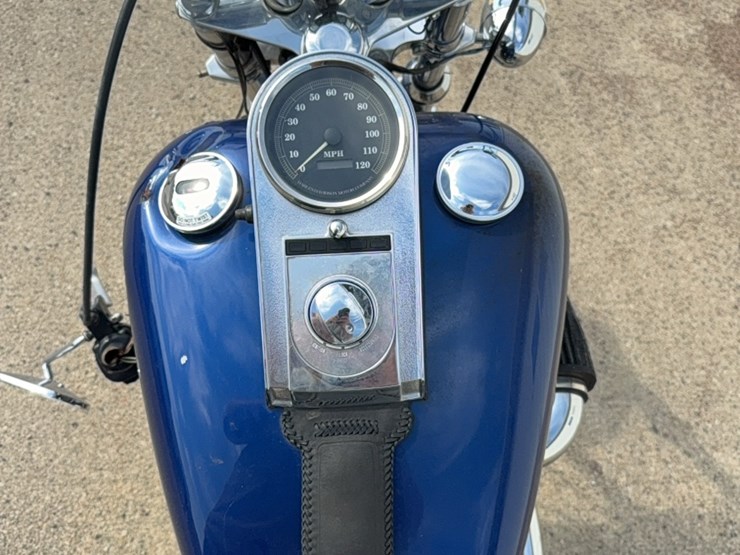1997-harley-davidson-dyna-wide-glude-motorcycle,-was-in-a-wreck,-no-key,-impounded-vehicle-,-82-cubic-inch.-engine,-40,334-miles--**-title-fees-to-apply-image-9
