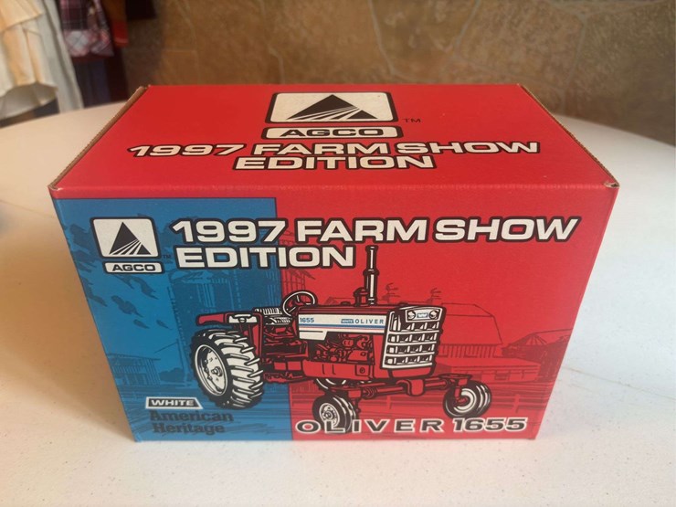 (2)-1/16-oliver-heritage-1655-+-1/64-agco-historical-set-nib-ertl-image-2