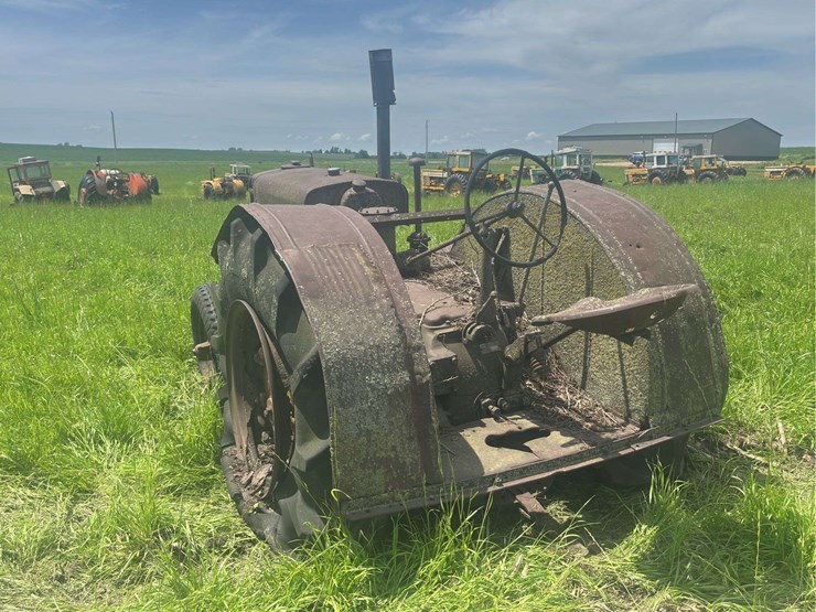 john-deere-d-image-3