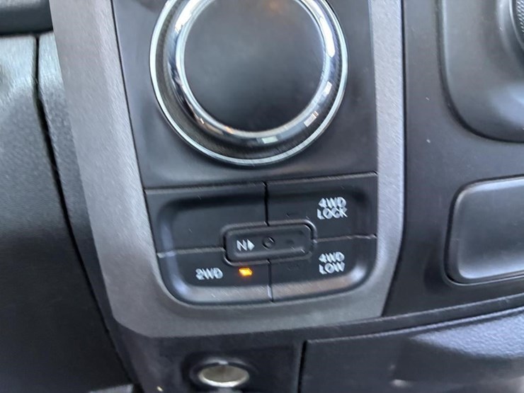 2016-dodge-ram-1500-image-14