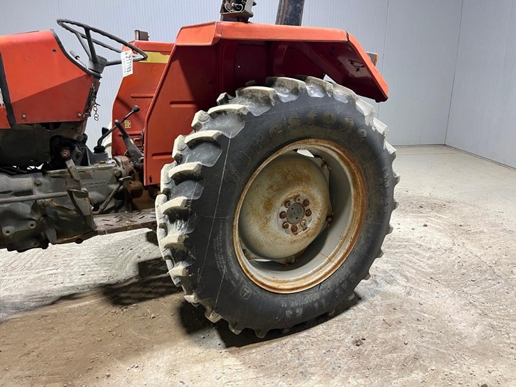 massey-ferguson-231-image-10