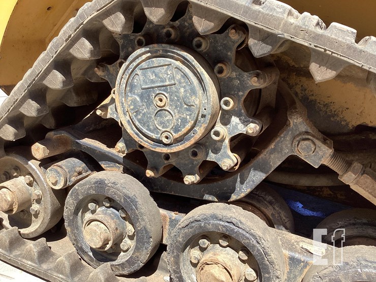 2008-caterpillar-257b2-image-13