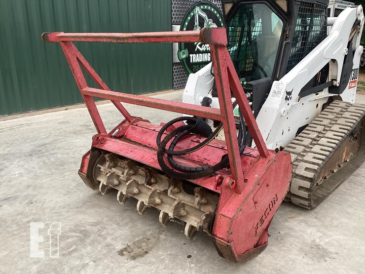 2007-bobcat-t300-image-9