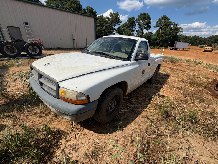 2001-dodge-dakota-image-1