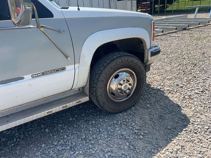 1995-gmc-k3500-image-4