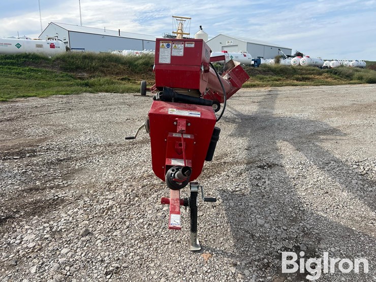 2020-westfield-mkx-10-73-low-profile-swing-hopper-auger-image-2