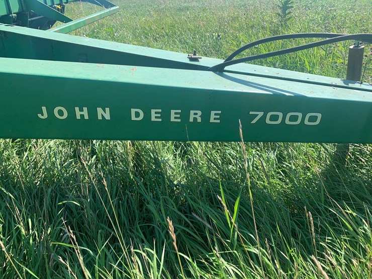 john-deere-7000-corn-planter-image-5