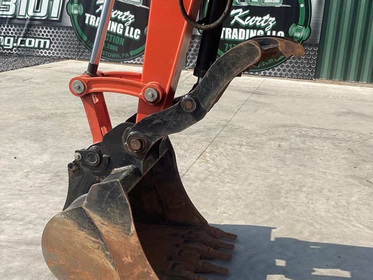 2023-kubota-kx080-4-image-11