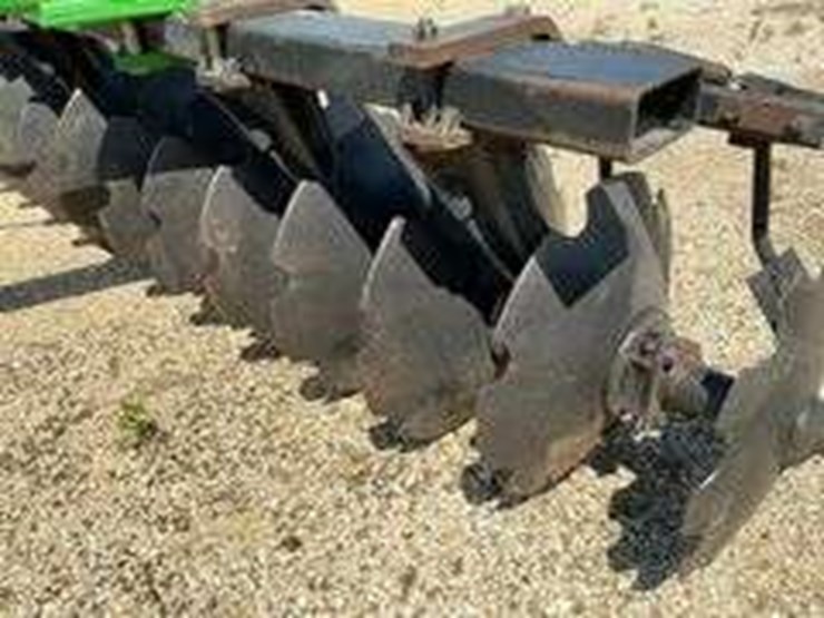 john-deere-331-image-9