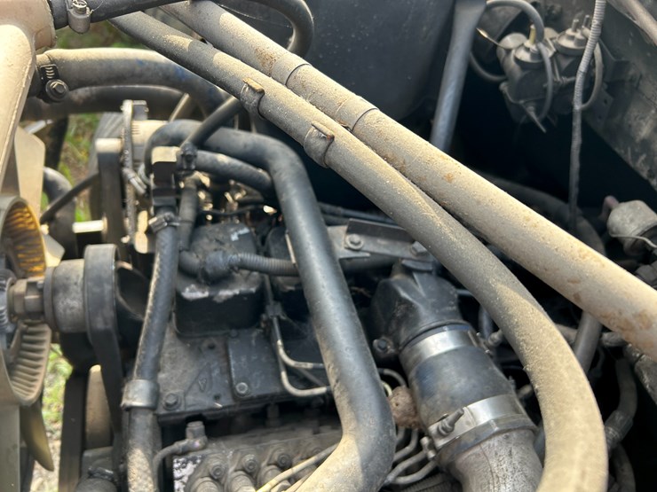 1998-ford-f800-image-17