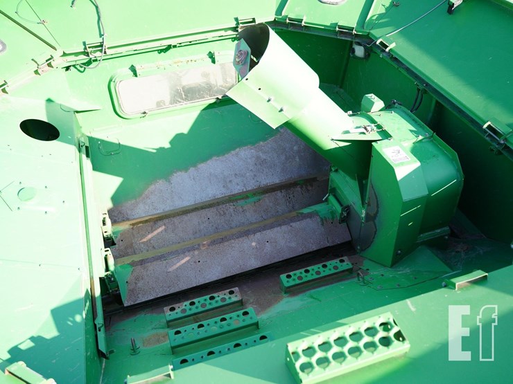 2007-john-deere-9560-sts-image-30