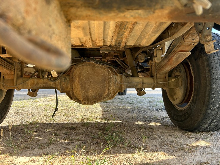 1997-ford-f350-image-37