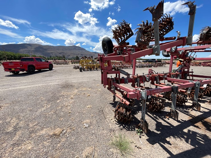 #9120-•-dave-koenig-cultivator,-3-pt-folding-image-6