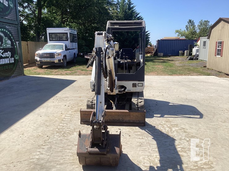 2011-bobcat-325g-image-7