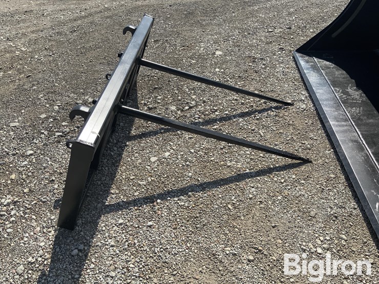 euro-global-dual-spear-hay-bale-attachment-image-4