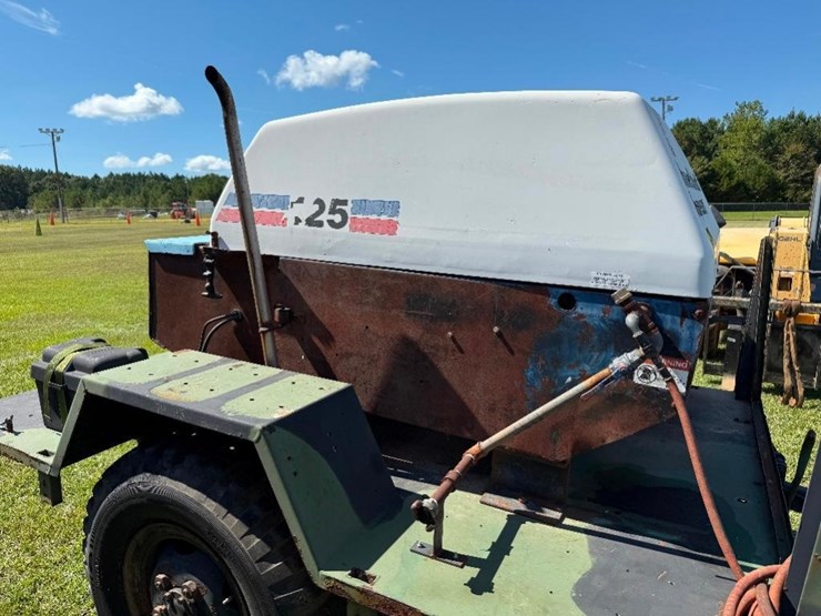 grimmer-schmidt-125-air-compressor-(125-cfm-289-image-2