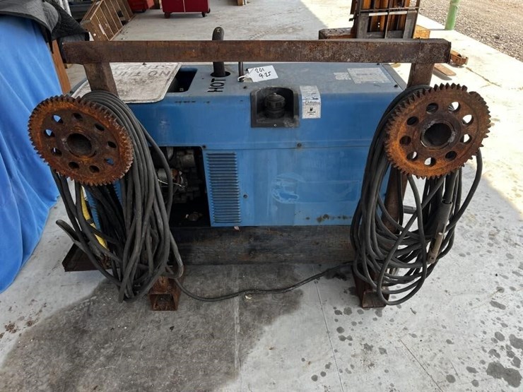 sl---bobcat-miller-welder-image-1
