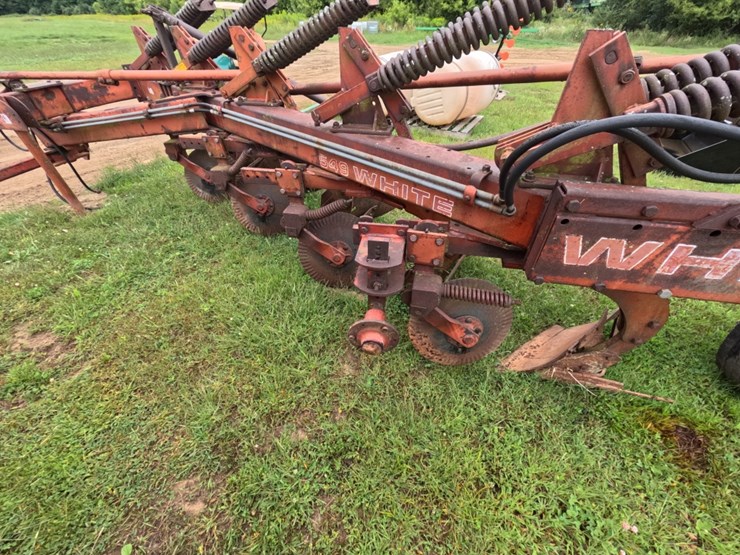 #5216-•-white-549-5-bottom-plow-image-10