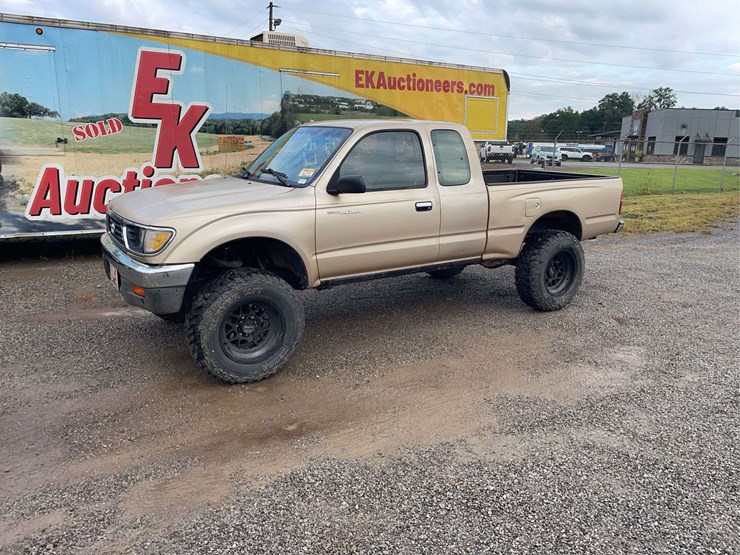 1997-toyota-tacoma-image-4
