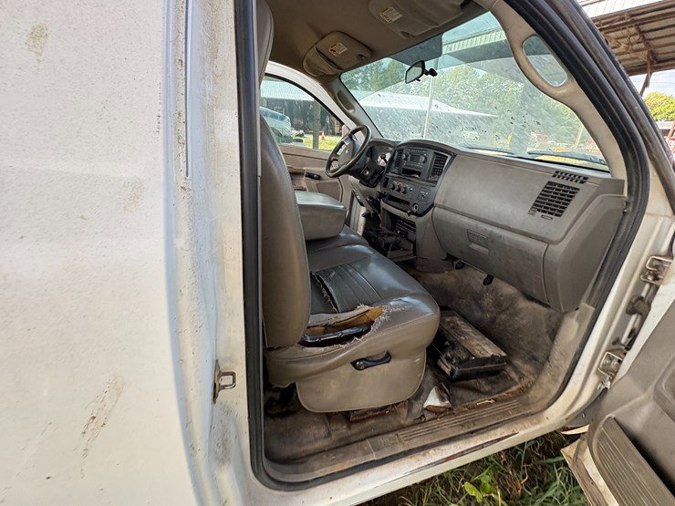 dodge-ram-2500-image-22
