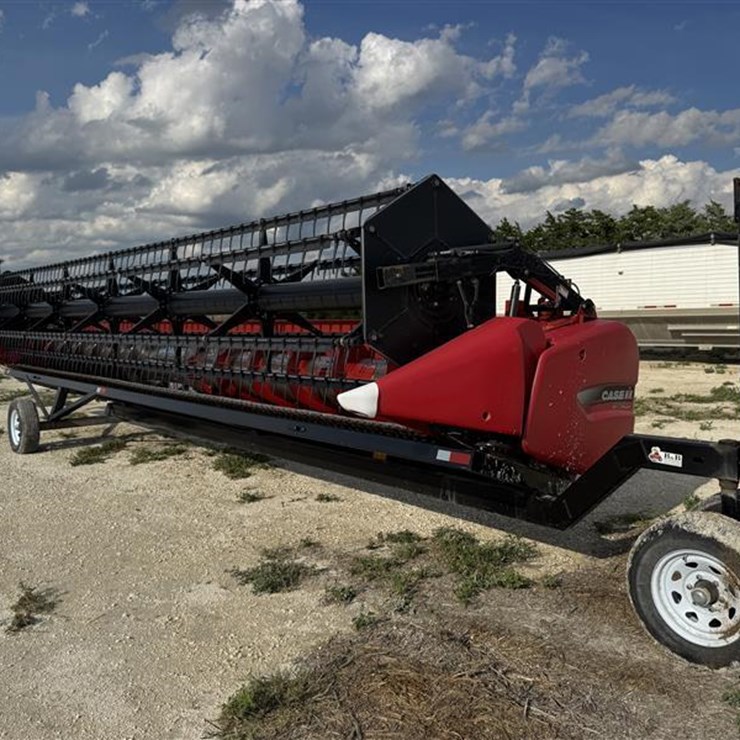 2011 CASE IH 3020