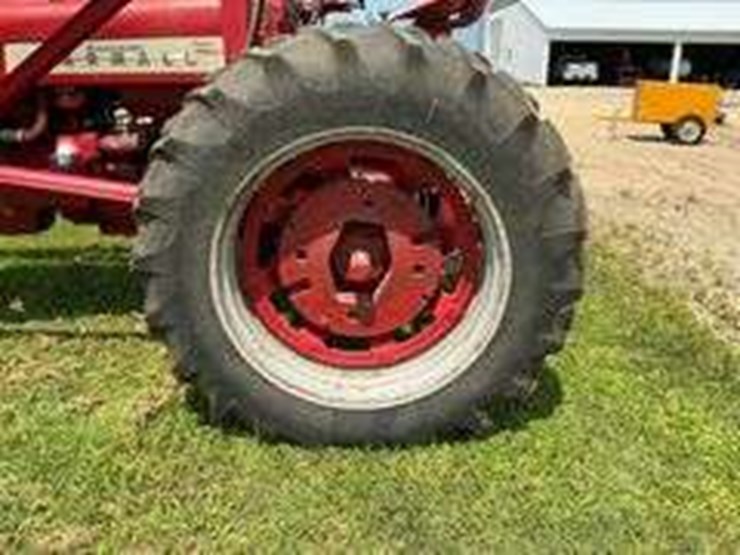 case-ih-450-image-12