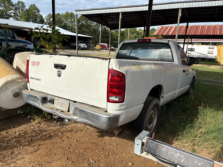 dodge-ram-2500-image-3