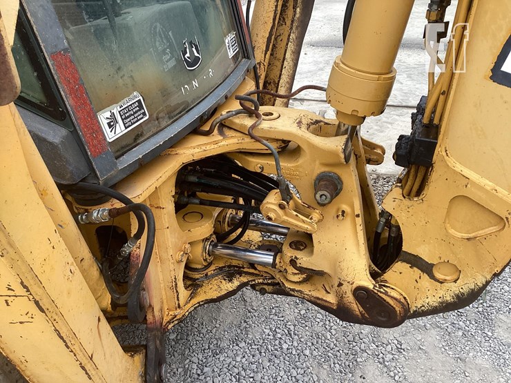 2005-deere-310sg-image-10