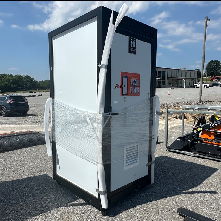 #28447 • SINGLE STALL RESTROOM