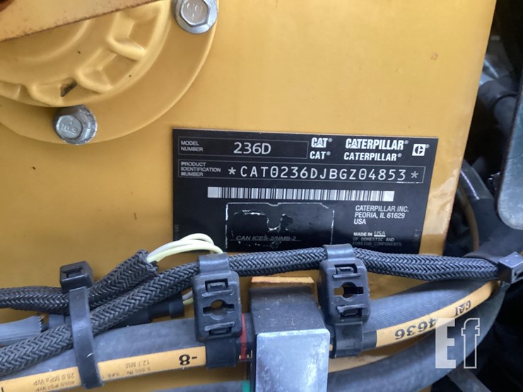 2019-caterpillar-236d-image-18