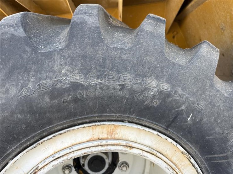 2005-john-deere-70-image-51