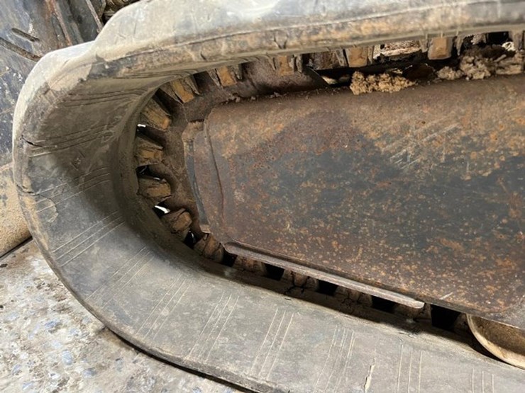 bobcat-t650-image-13