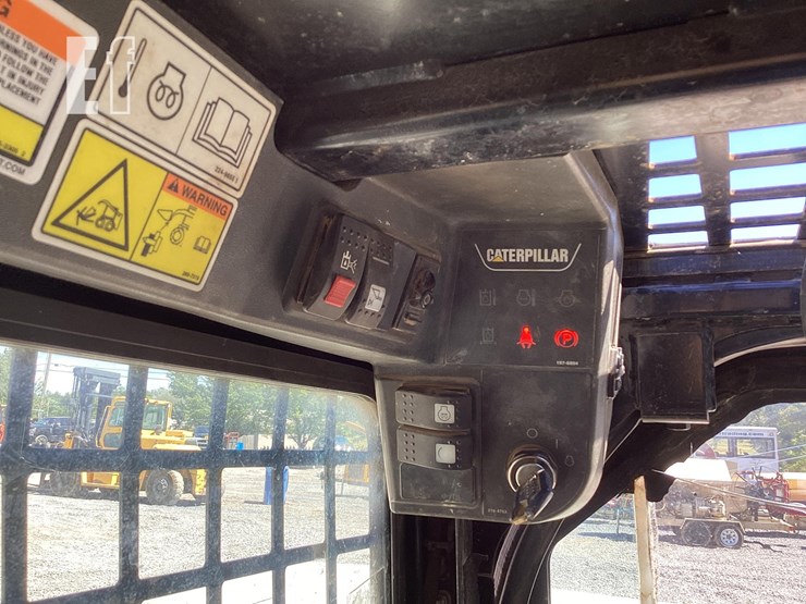 2008-caterpillar-257b2-image-17