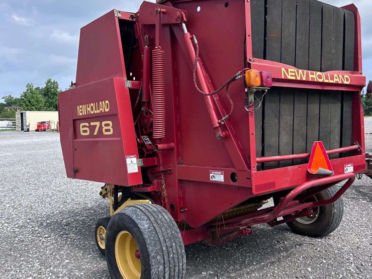 new-holland-678-image-8