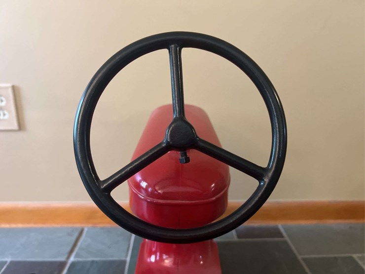 gene-gregory-cockshutt-30-pedal-tractor-image-7
