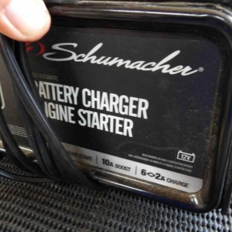 Schumacher Battery Charger
