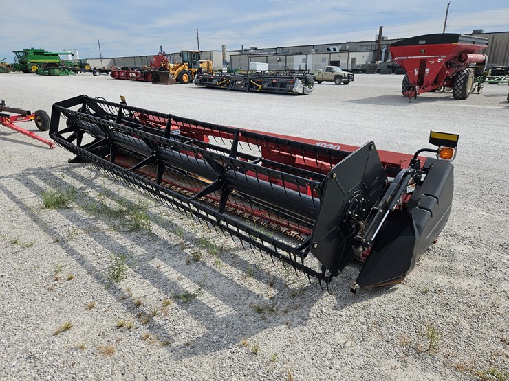 2006-case-ih-1020-image-1