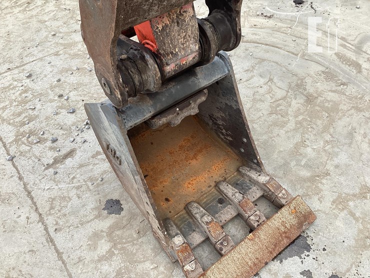 2019-kubota-u55-4-image-10