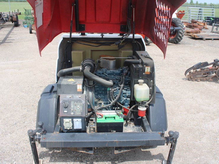 #1038-•-generac-light-tower-image-4