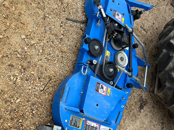 2022-new-holland-266bmm-66-inch-belly-mount-finishing-mower-with-side-discharge-image-5