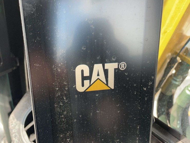 2025-caterpillar-305.5-image-26