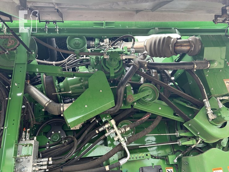 2024-john-deere-s790-image-28