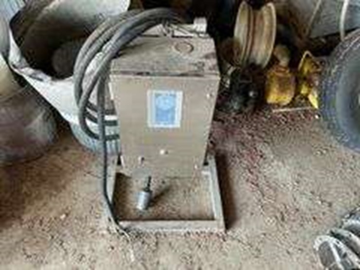 allen-bradley-509-doa-electric-motor-starter,-30-hp,-230v-image-1