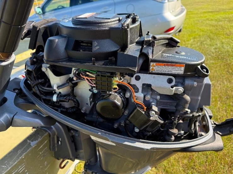 2008-yamaha-15hp-4-stroke-outboard-motor-image-8