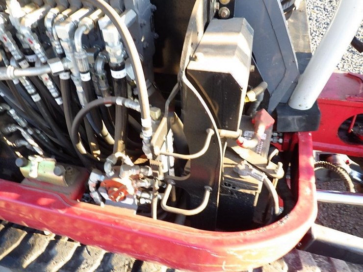 2020-takeuchi-tb230-image-19