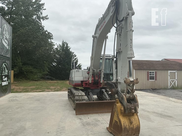 2016-takeuchi-tb1140-image-7